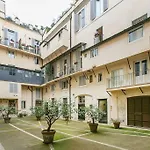 Palazzo Scapucci A Navona 아파트