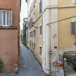 Palazzo Scapucci A Navona 로마
