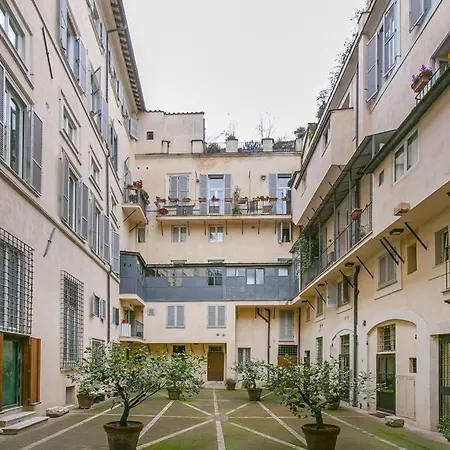 Apartment Palazzo Scapucci A Navona Rome