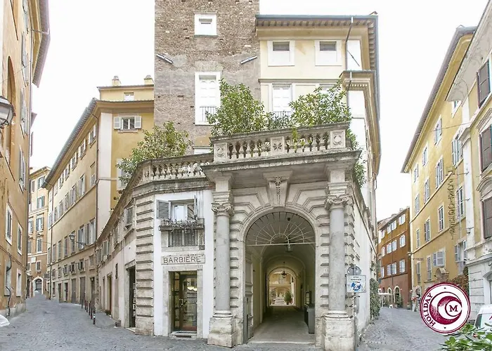 Palazzo Scapucci A Navona * Rom
